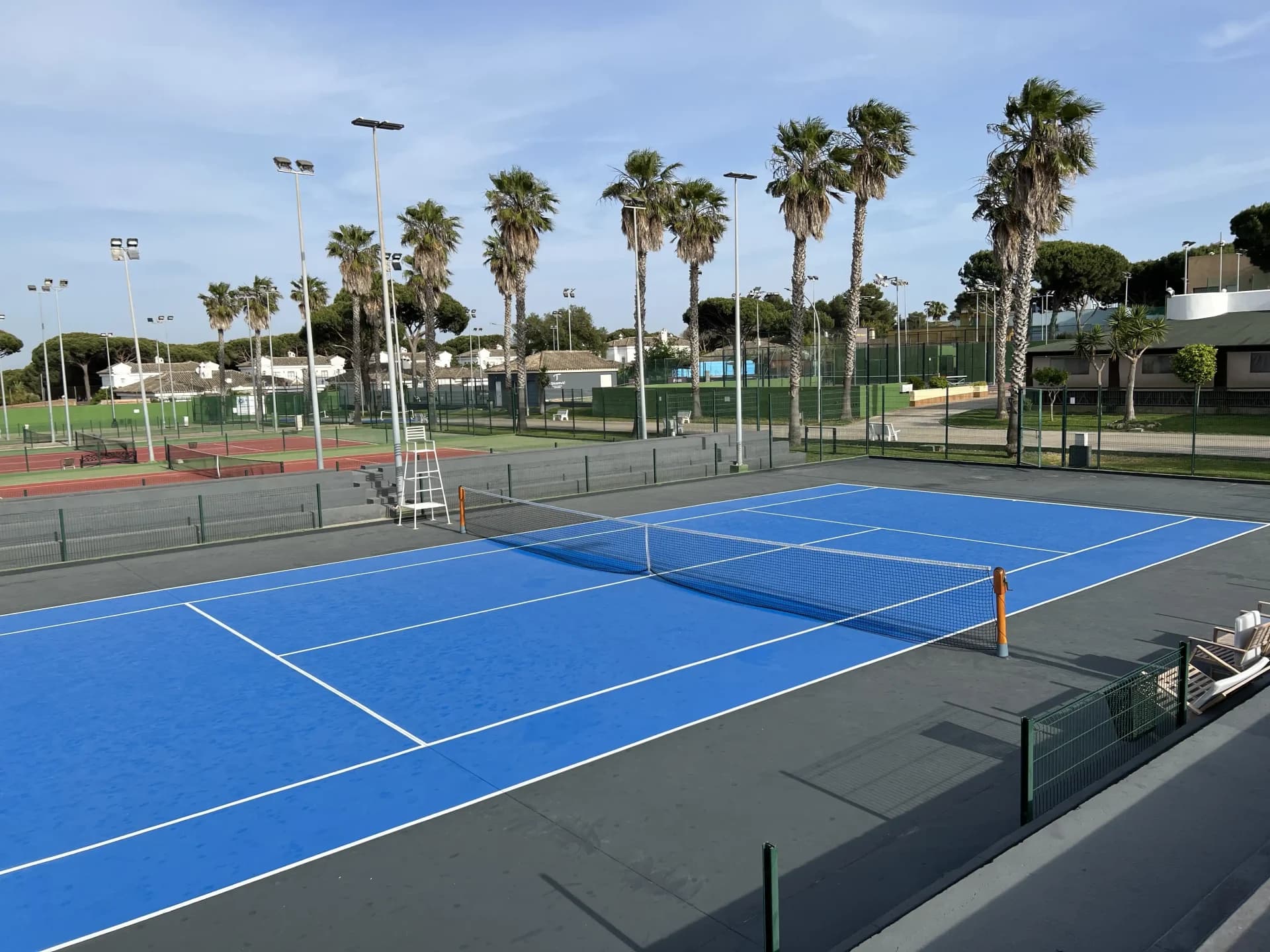 Pistas de la Escuela La Barrosa